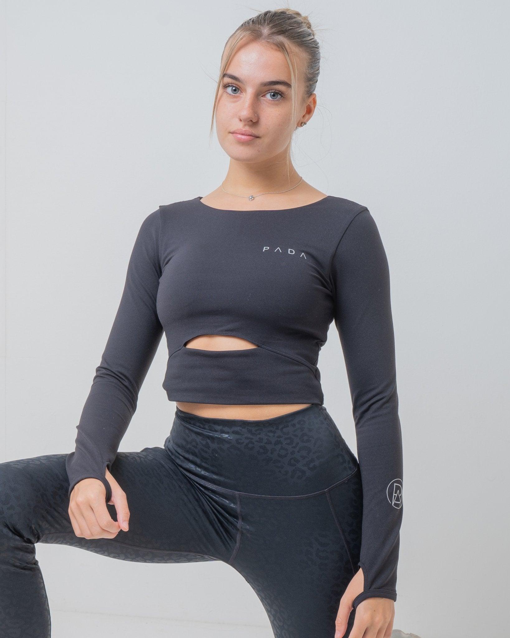 Black Long Sleeved Crop Top Pada