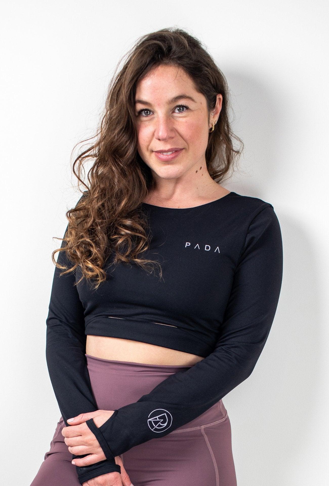 Black Long Sleeved Crop Top Pada
