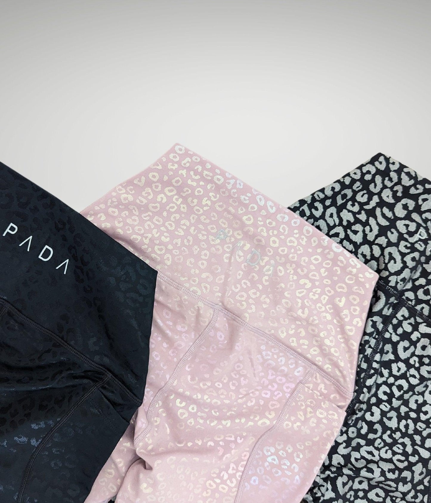 The Pierra, Black Iridescent Animal Print Knee Padded Leggings Pada