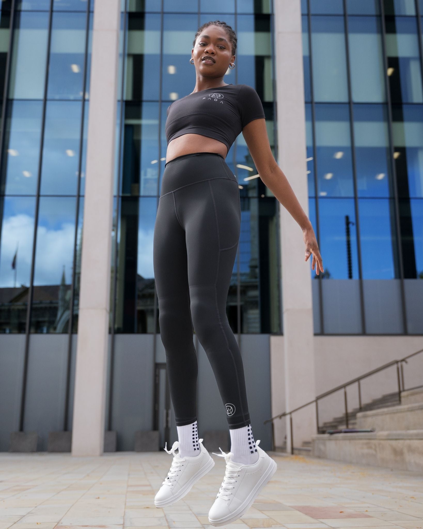 XS - L Fitness Clothing Women Sportswear High Waist Seamless Legging  Workout Short Yoga Suit Bra Top Sportswear Active Wear A054